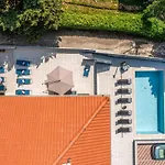 דירה Modernes In Mit Gemeinschaftspool By Interhome